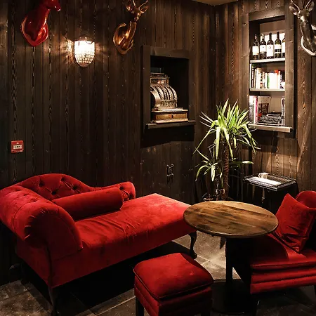 Le Castel Chamonix Mont Blanc