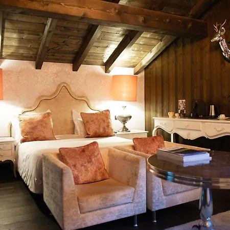 Le Castel 3* Chamonix