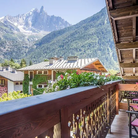 Le Castel Chamonix Mont Blanc