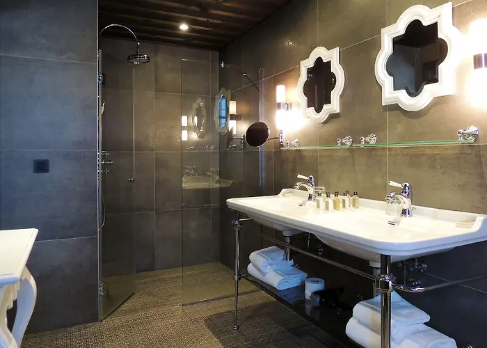 Le Castel 3* Chamonix