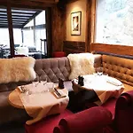 Le Castel Hotel Chamonix