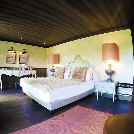 Le Castel 3*