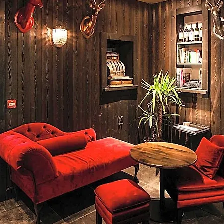 Otel Le Castel Chamonix