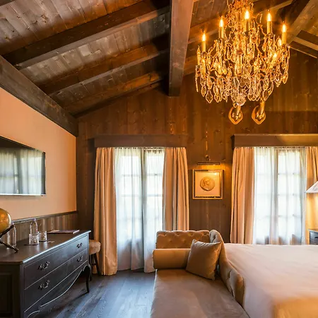 Le Castel 3* Шамони
