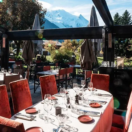 Hotell Le Castel Chamonix