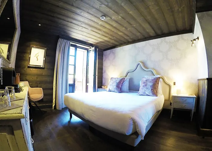 Le Castel Отель 3*