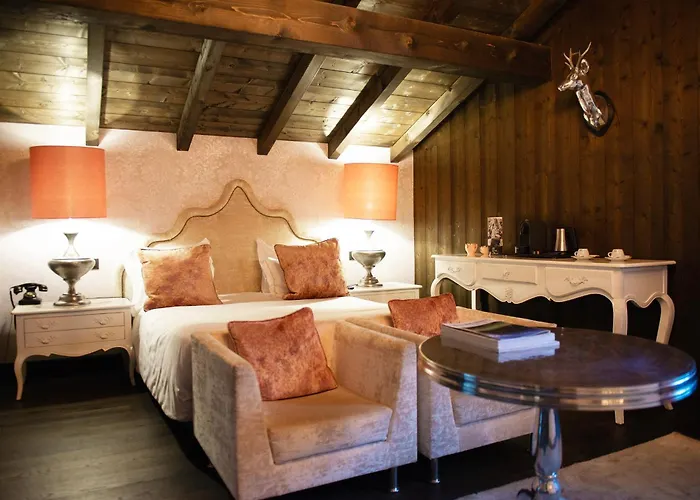 Le Castel 3* Chamonix