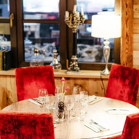 Le Castel Готель 3*